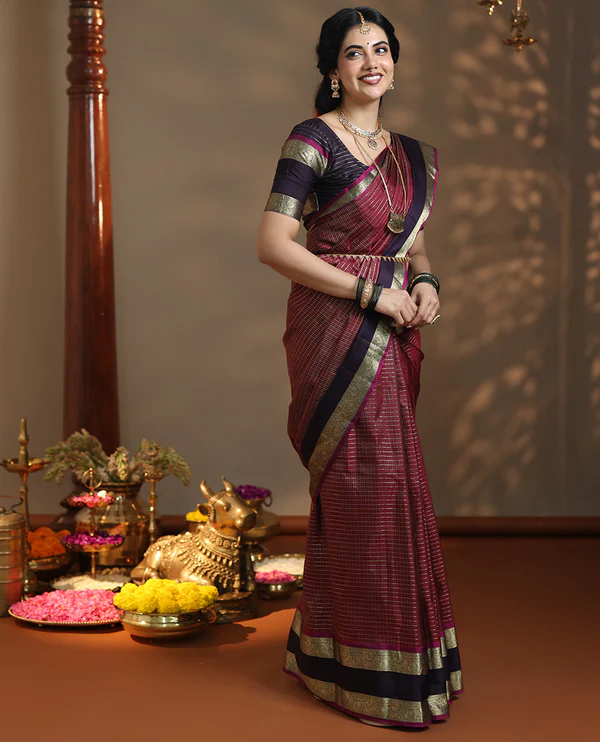 Maroon vaira oosi checked Vasundhara silk saree, contrast rettai pettu border of kodi mayil designs, jaal pallu, and zari design blouse - Image 2